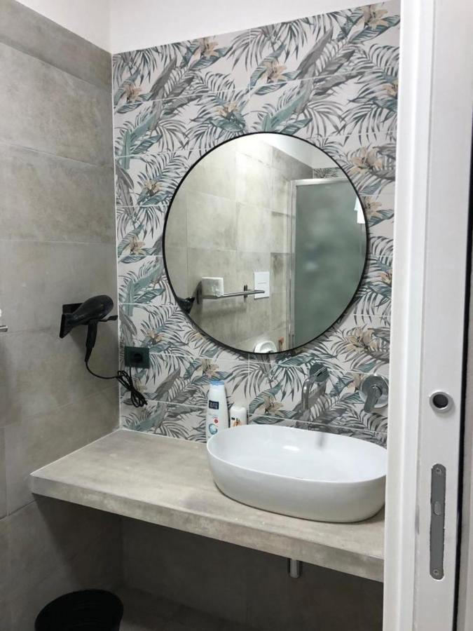 Nadyle House Otel Napoli Dış mekan fotoğraf