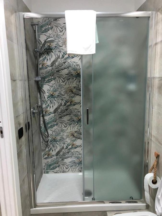 Nadyle House Otel Napoli Dış mekan fotoğraf