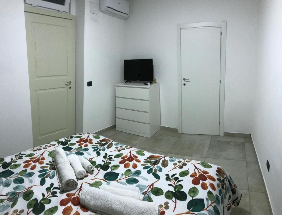 Nadyle House Otel Napoli Dış mekan fotoğraf