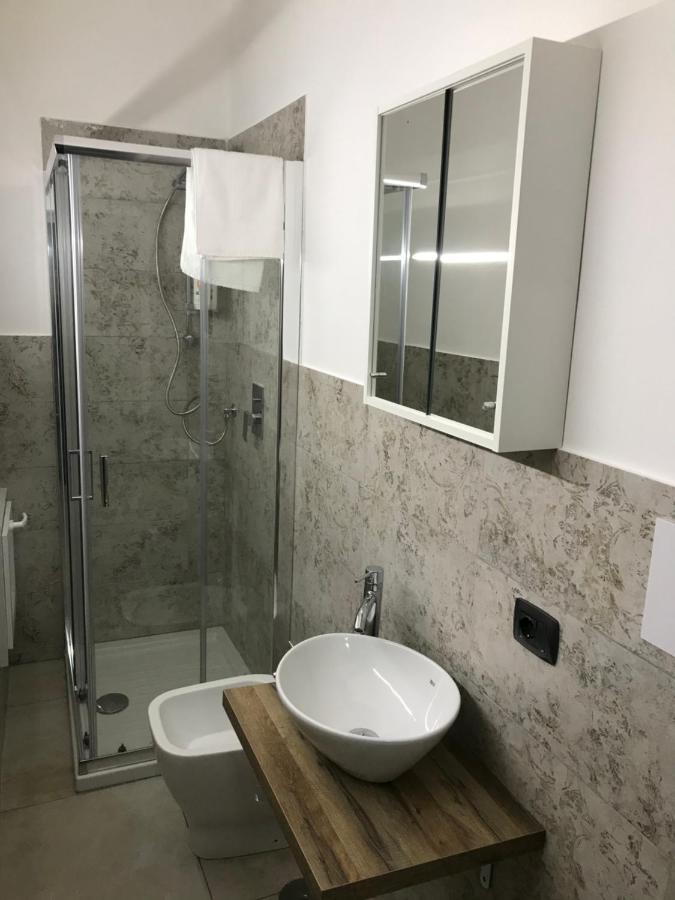 Nadyle House Otel Napoli Dış mekan fotoğraf
