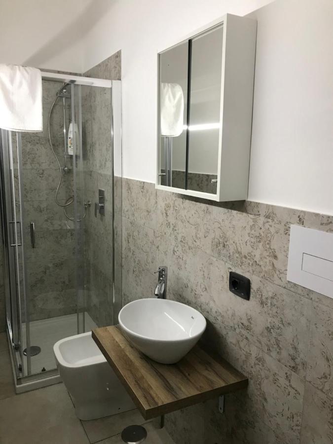 Nadyle House Otel Napoli Dış mekan fotoğraf